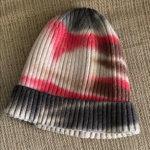 Multicolor Ribbed Knit Beanie - Picture 3 of 3